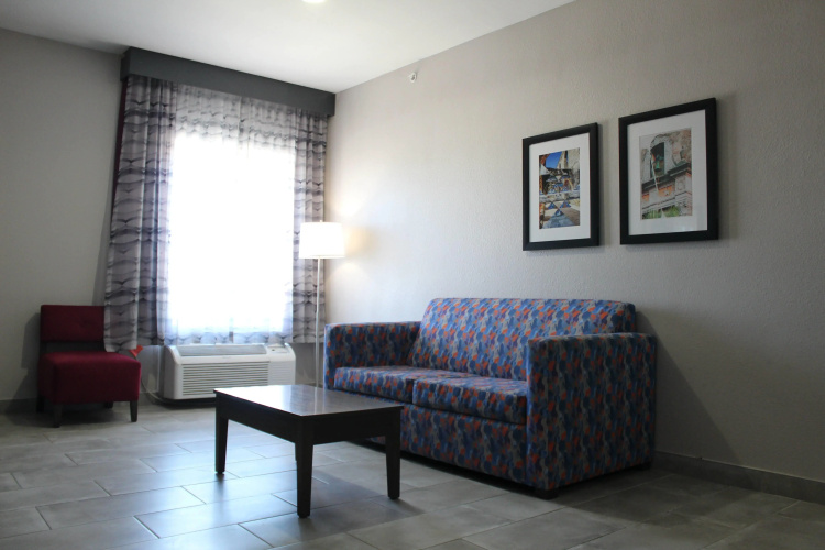 La Quinta Inn and Suites by Wyndham Schertz-San Antonio-Selma