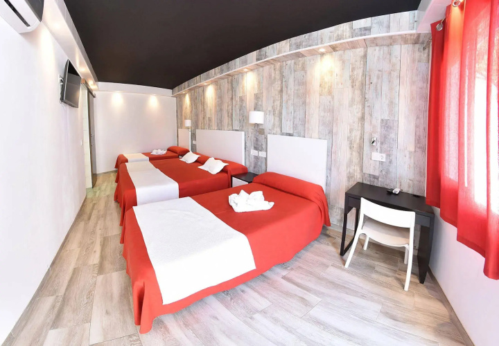 Hotel Zen Airport with Free shuttle