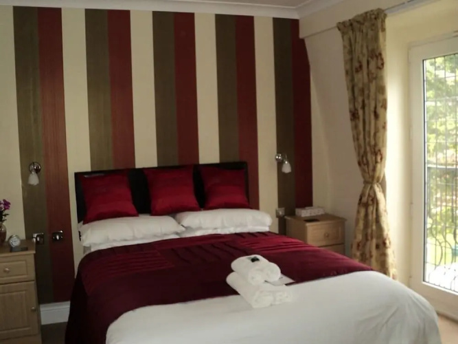 The White Lodge