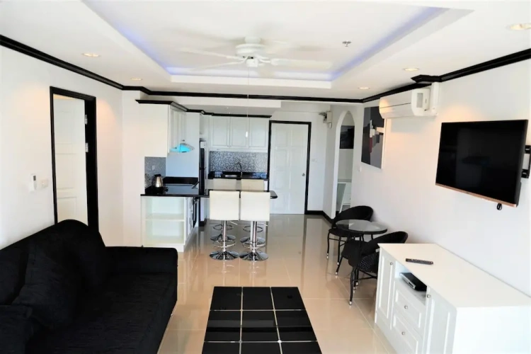 Apartment with balcony
