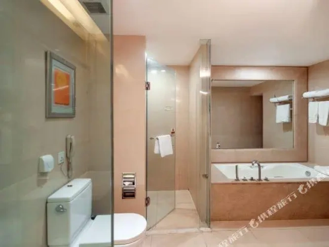 Deluxe Double Suite