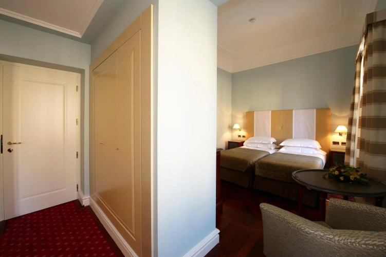 Grand Hotel Piazza Borsa photo 12