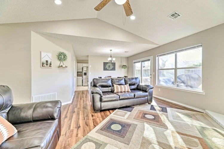 3 Bedrooms Cottage