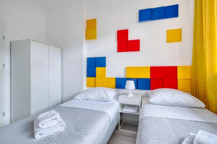 Level Rooms