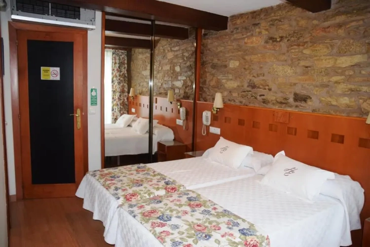 Standard Double room with balcony