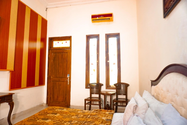 Executive room