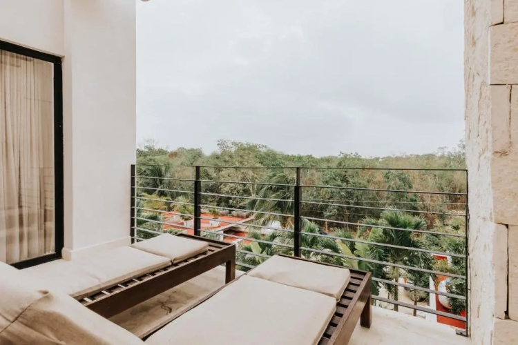 The Strabon Tulum