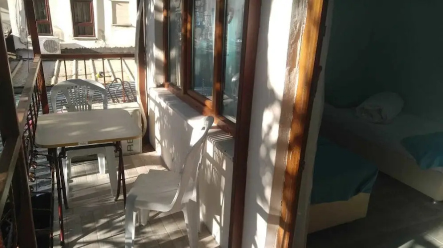 Kumpo House Medium