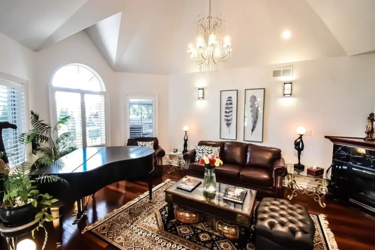 Graystone Bed and Breakfast