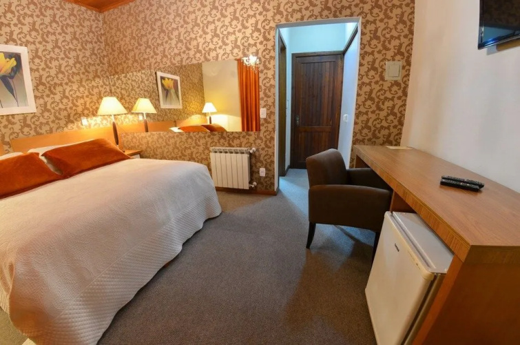 Hotel Canto Belo