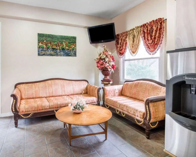 Econo Lodge New Paltz