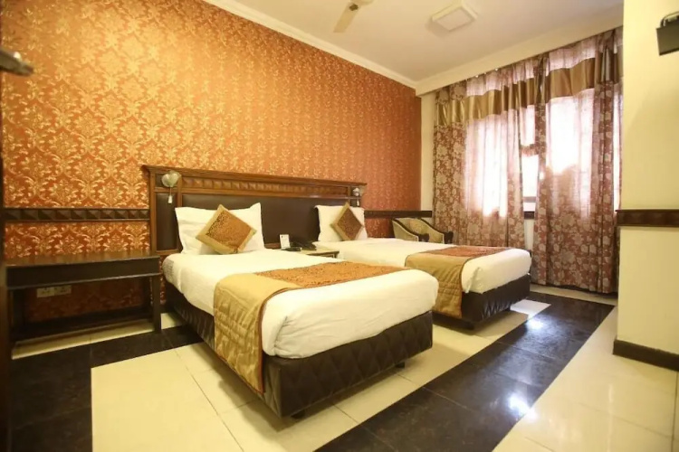 Hotel Amar Inn