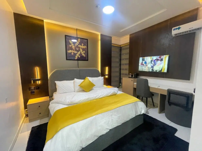 Humble Citadel Hotel
