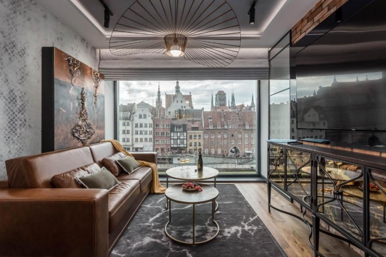 Deluxe Apartment