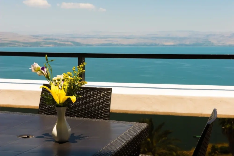 Family Suite with lake view