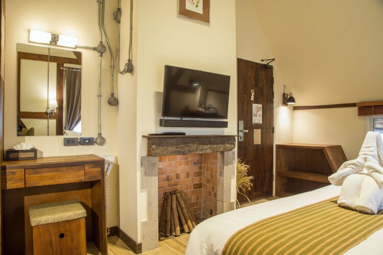 Le Charcoa HotelOver view