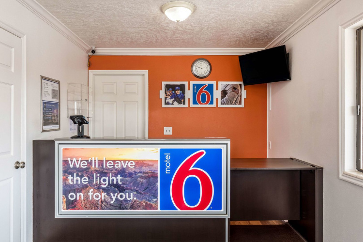 Motel 6 Tremonton, UT