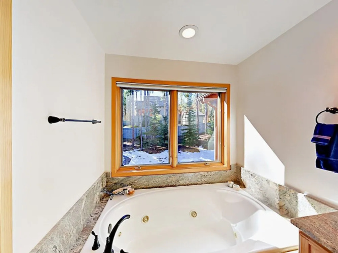 77 Boulder Circle Home