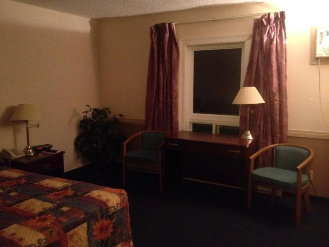 Weyburn Inn