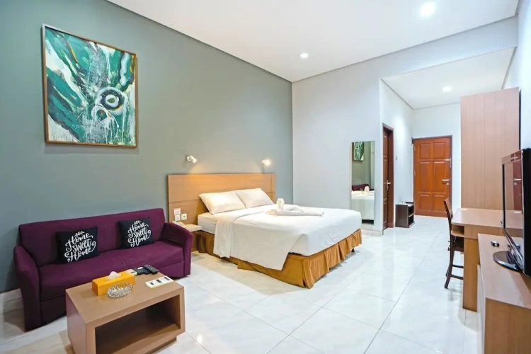Premier room