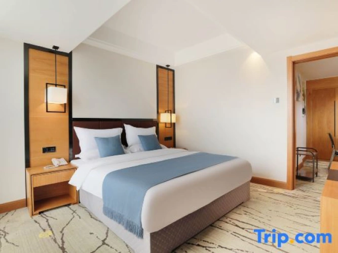 Deluxe Double Suite