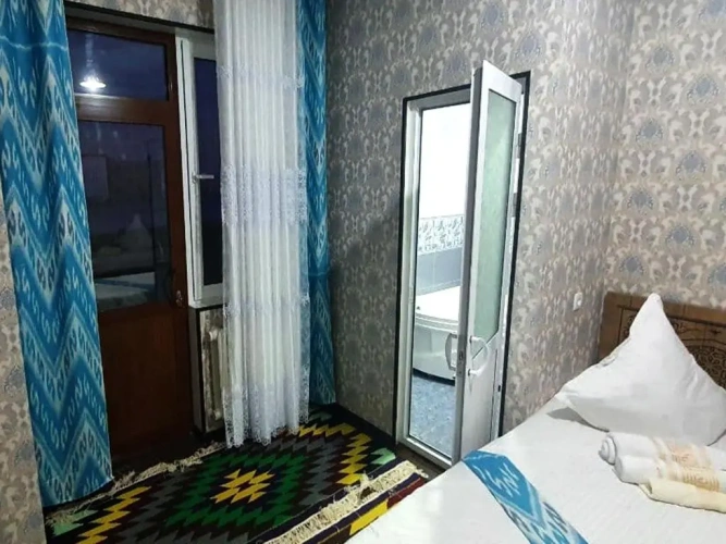 Standard Double room with city view