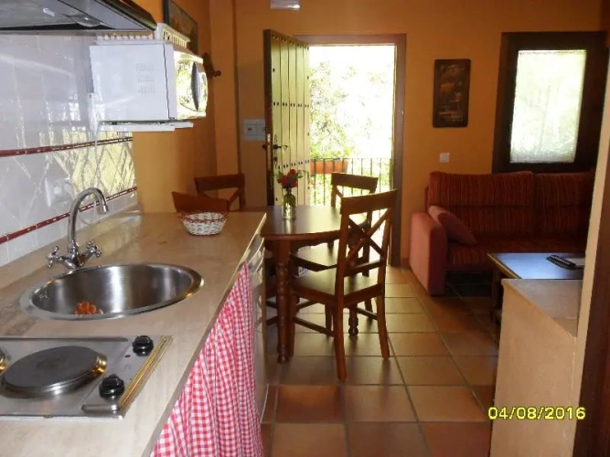 1 Bedroom Apartment with balcony