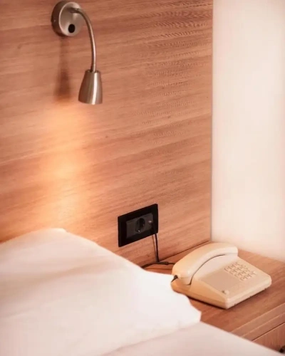 Economy room