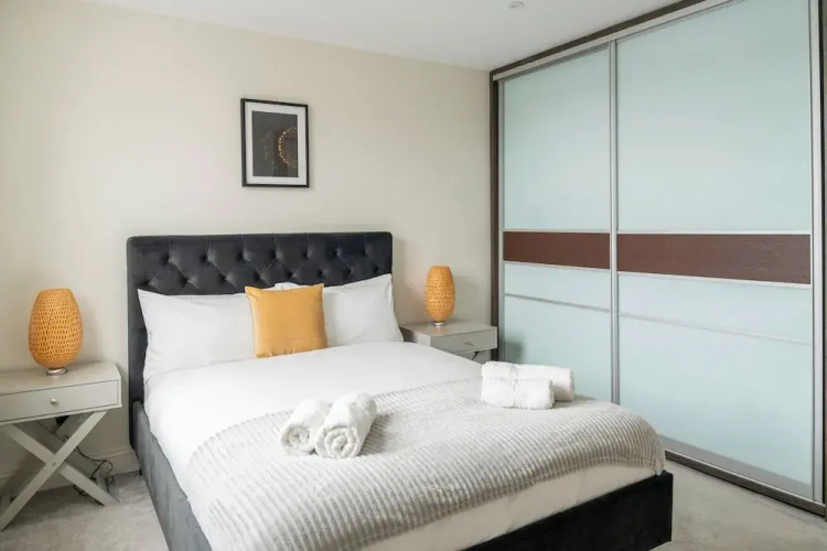 Brixton/2bed Flat/privateterrace/tv/wifi