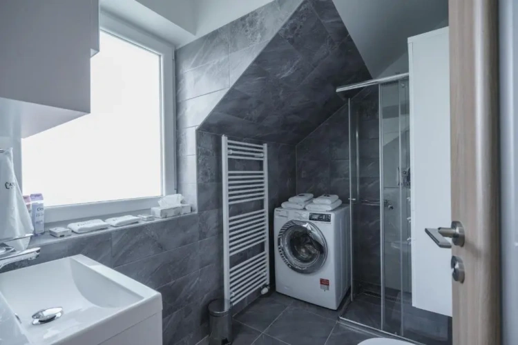 Premier Apartment