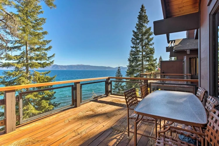 3 Bedrooms Apartment with balcony