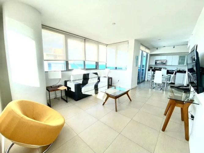 1 Bedroom Deluxe Double Suite with city view