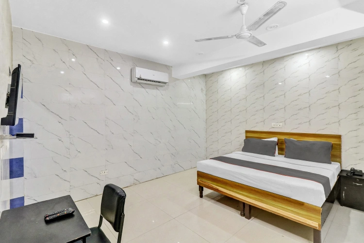 Classic room