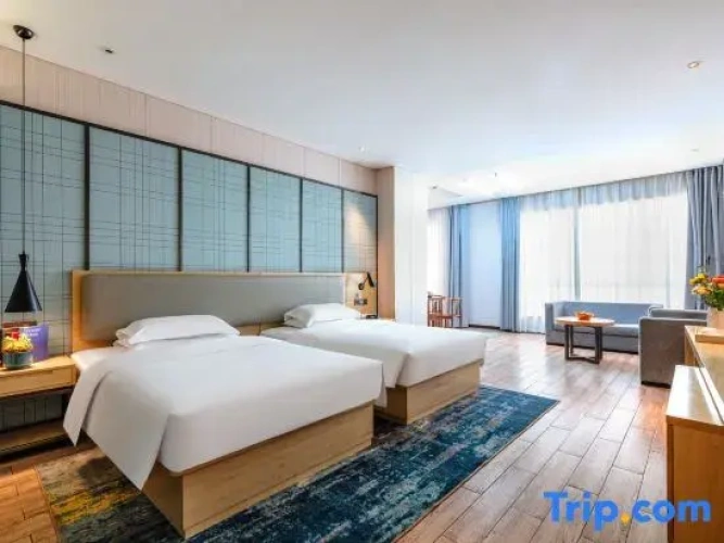 Deluxe Twin Suite