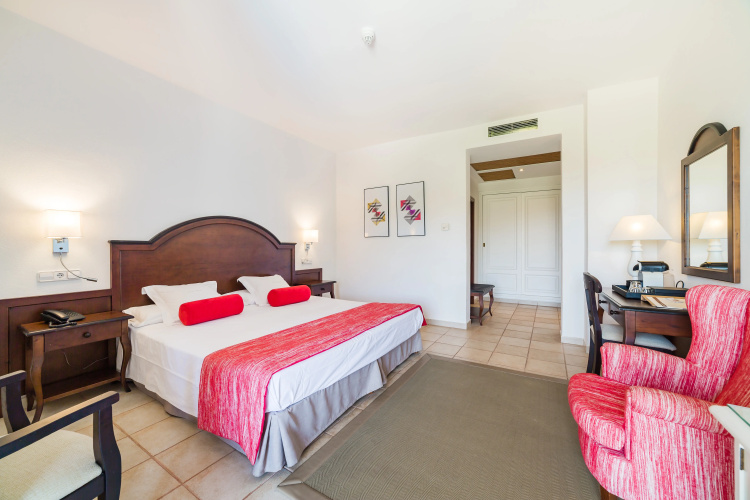 Hotel Ca'l Bisbe
