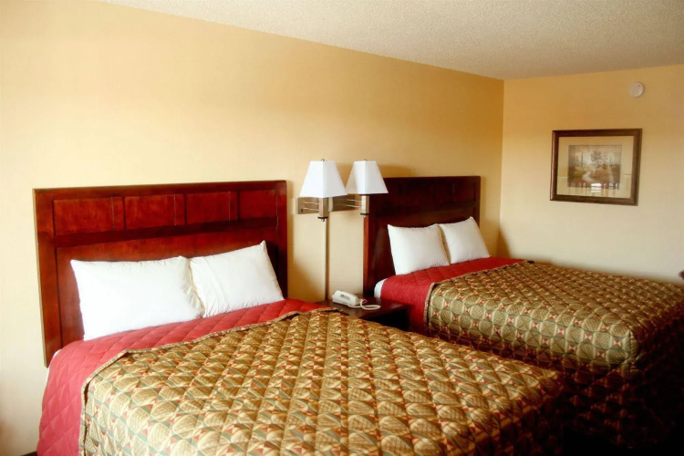 Budget Inn