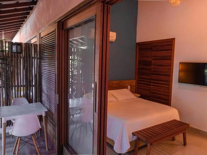 Deluxe Suite with balcony
