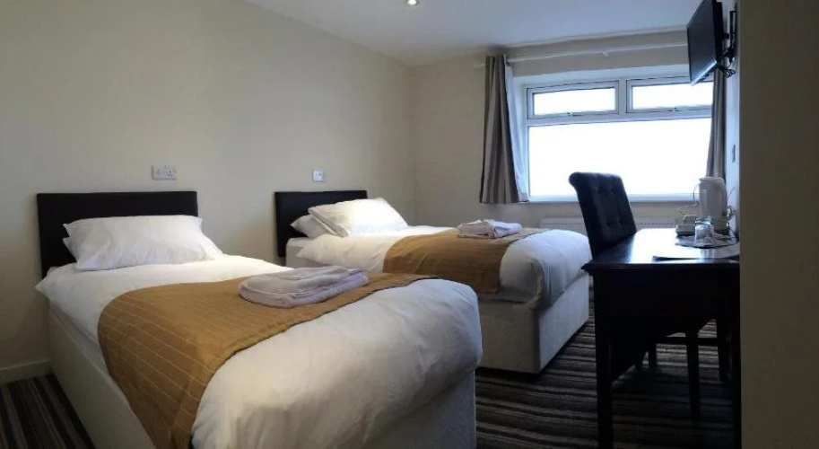 Sunny Days Hotel