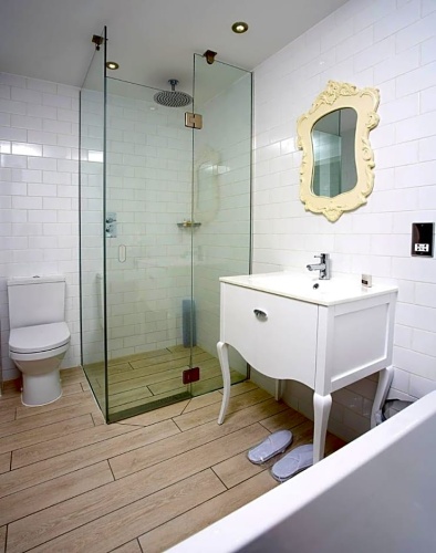 Double Suite