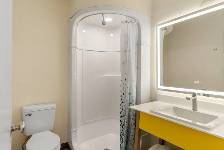 Quadruple Suite
