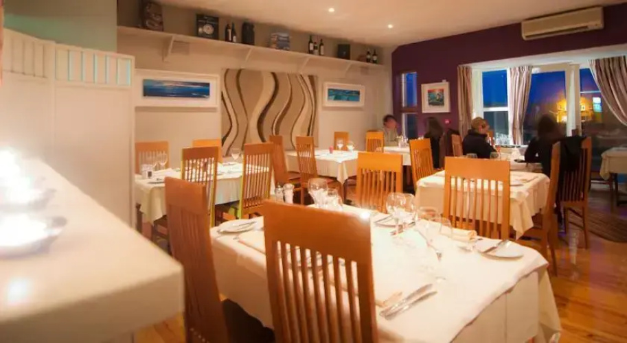 Roadford House Restaurant & Accommodation