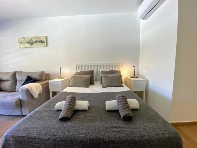 Golden Mile Studio - EaW Homes