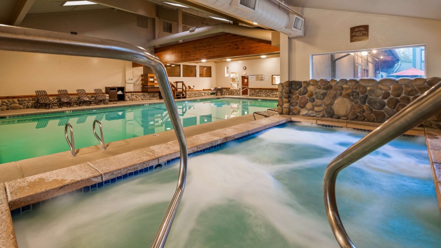 Best Western Plus Tree House photo 16