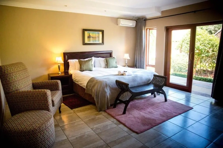 Standard room with view