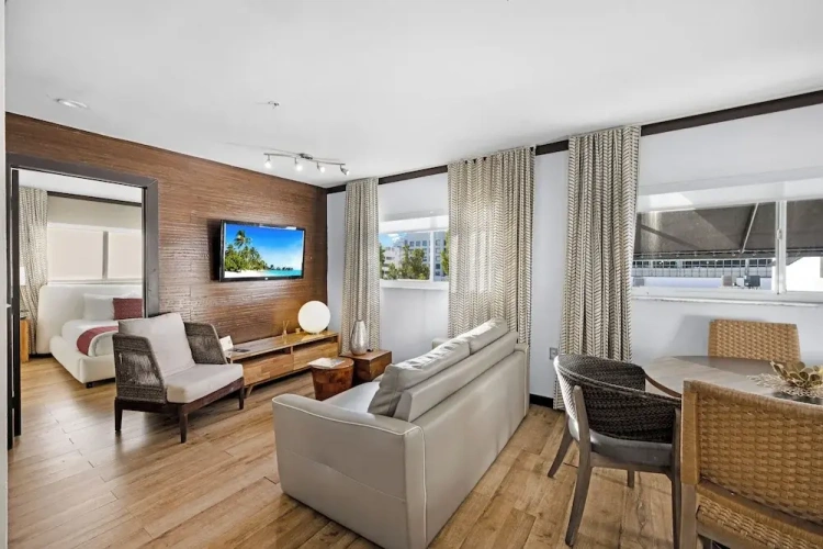 2 Bedrooms Suite