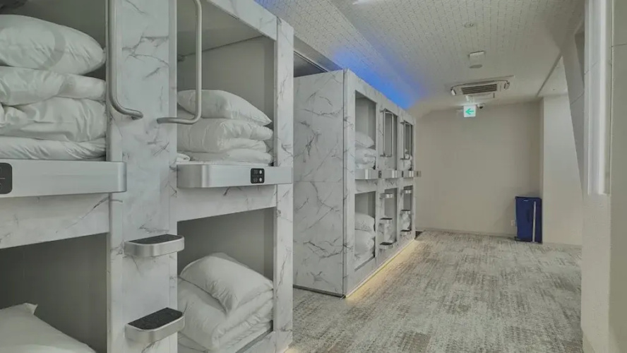 Capsule Hostel Beppu Tower