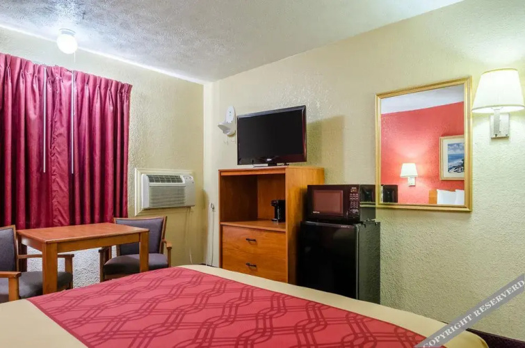 Econo Lodge Ottawa