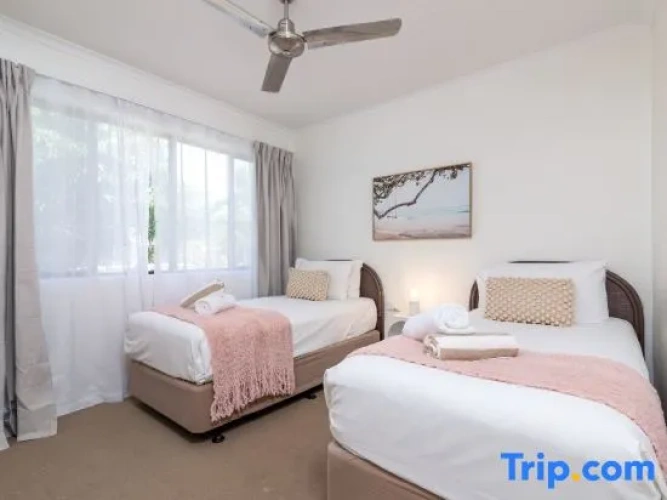 3 Bedrooms Superior room