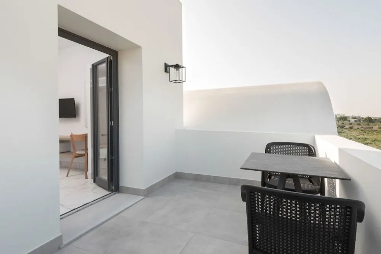 Karat Suites