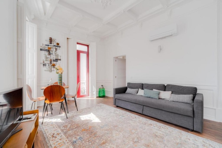 Deluxe Apartment